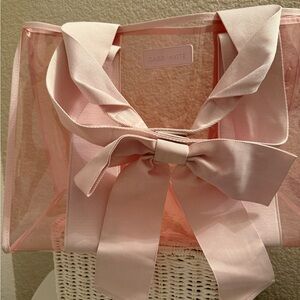 Case-Mate Blush Tote with Elegant Bow
